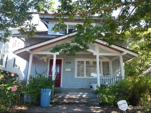 3704 38th Avenue S, Seattle, WA 98144