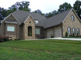 2010 Legacy Ln, Maryville, TN 37803