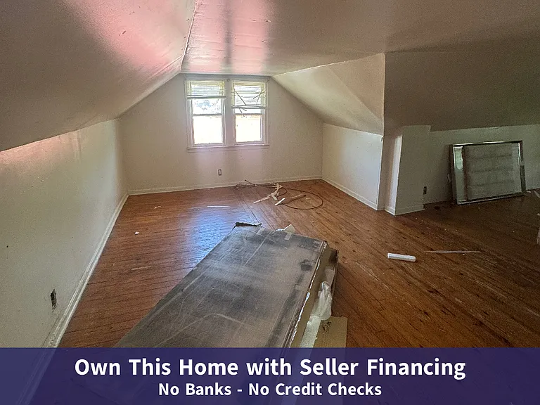 205 E Jackson Ave — Photo 12
