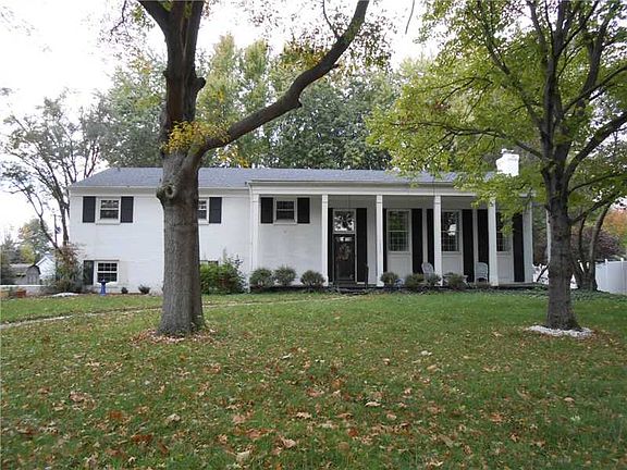 2nd image of 1332 Almond Ct