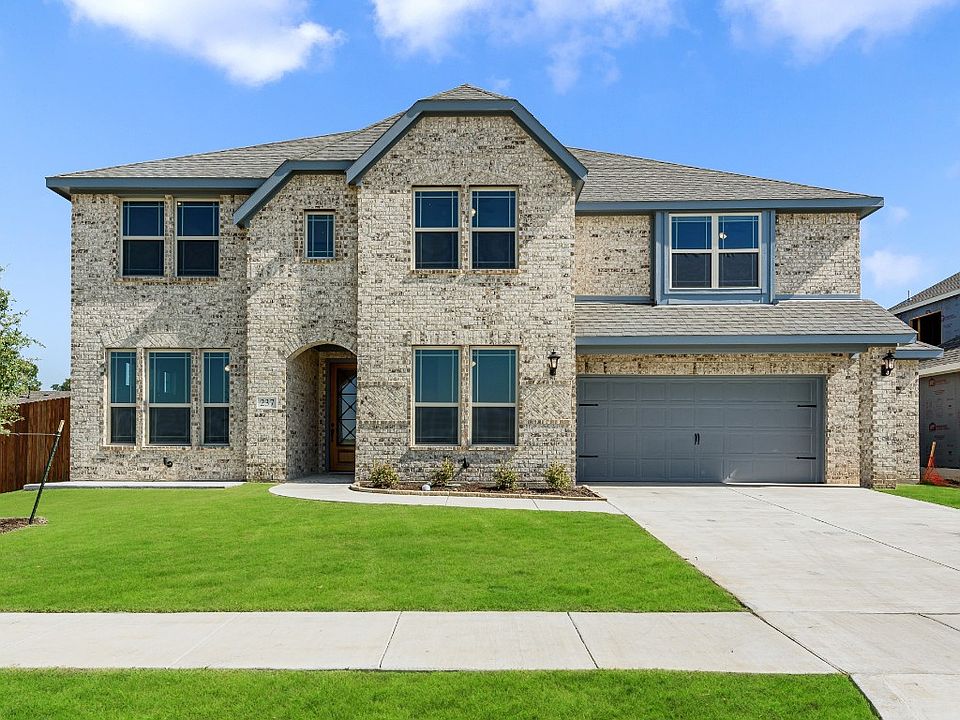 1st image of 237 Claywood Dr