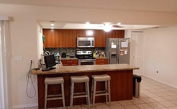 5th image of 3018 SW 2nd Pl