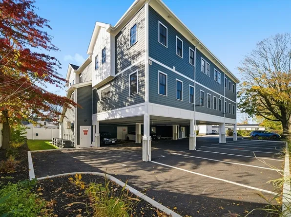 50 N Payne St #A, Quincy, MA 02169