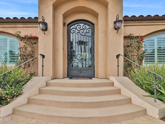 2nd image of 325 Vista Del Mar Ave