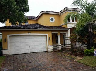 8824 SW 206th Ln, Cutler Bay, FL 33189