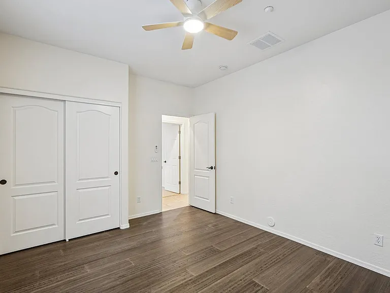 12600 W Rosewood Ln — Photo 18