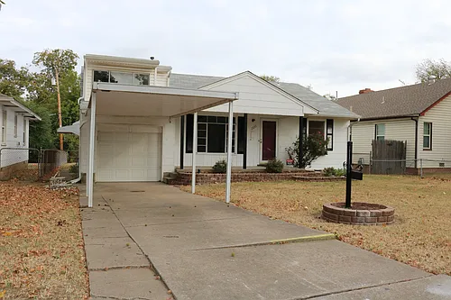 2833 E 1st Pl Photo 1