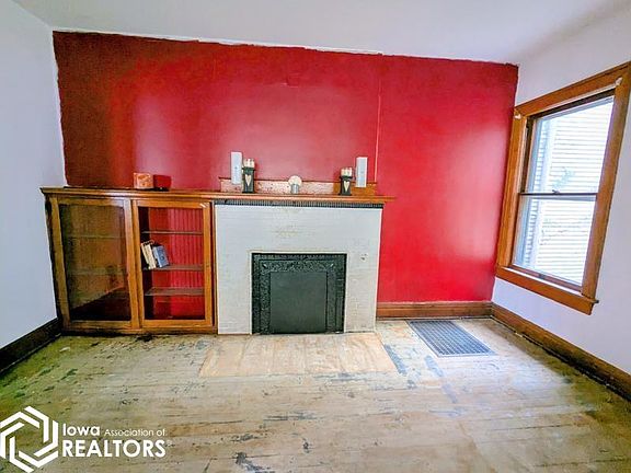 5th image of 707 Franklin St