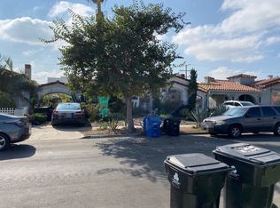 1300 W 82nd St, Los Angeles, CA 90044