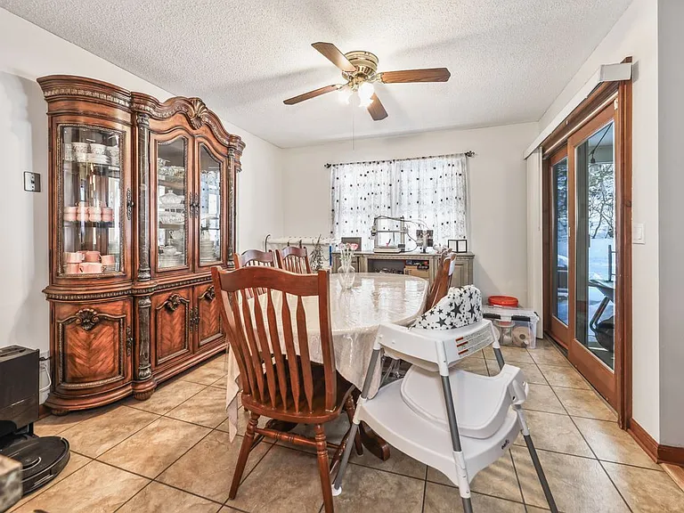 41 Trout Brook Dr — Photo 40