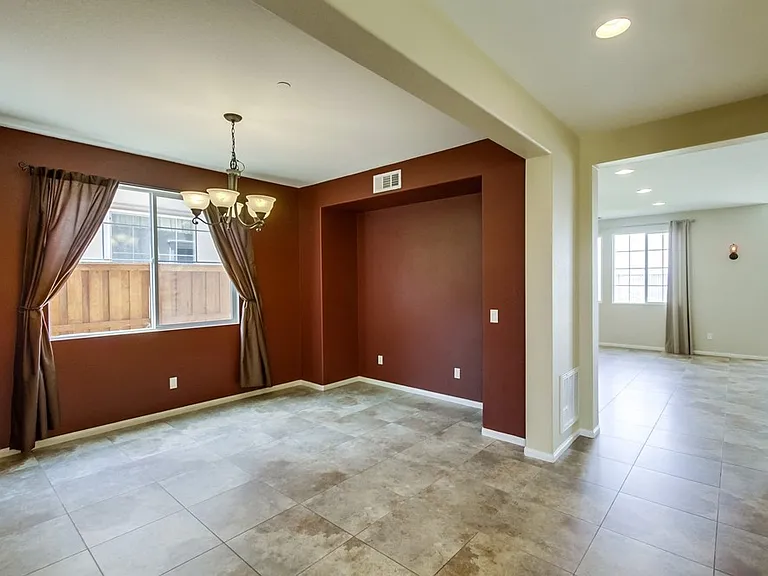 5102 Sevilla St — Photo 17