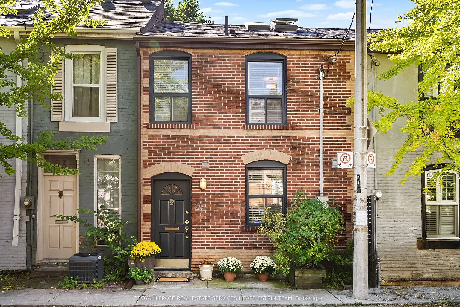 25 Bishop St photo 1