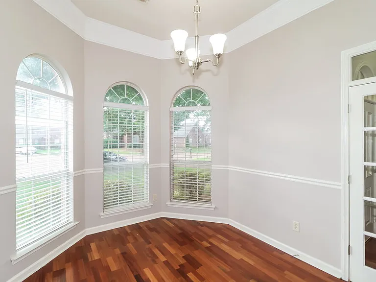 1058 Green Fern Cv — Photo 6
