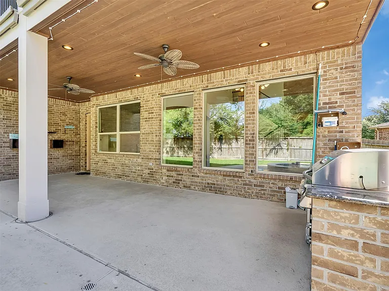 5227 Preserve Park Dr — Photo 36