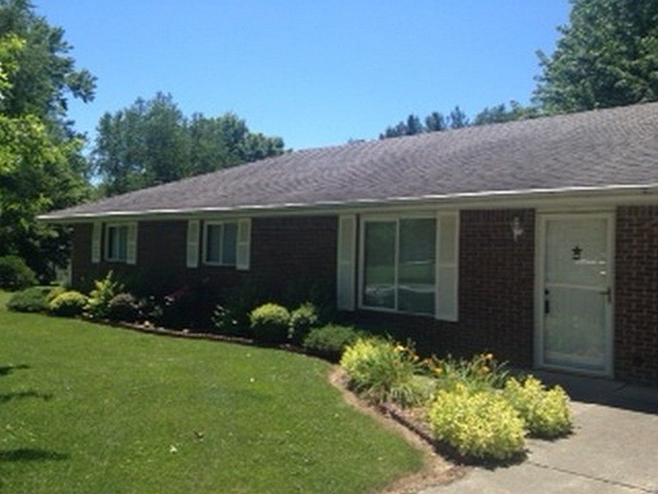 1st image of 226 Olive Ct