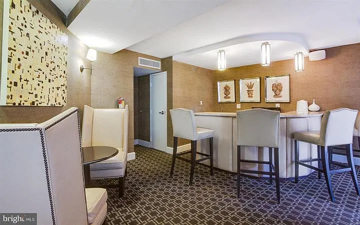 10101 Grosvenor Pl — Photo 2