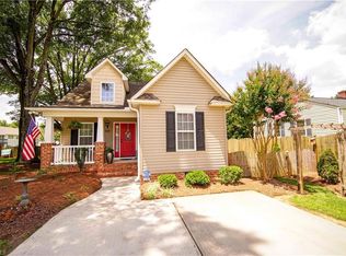 549 Dobson St, Kernersville, NC 27284
