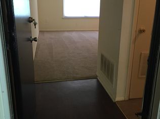 1023 Stonybrook Dr, Woodbury, NJ 08096