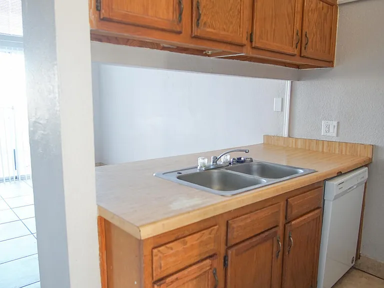 10202 Niagara Falls Pl — Photo 8