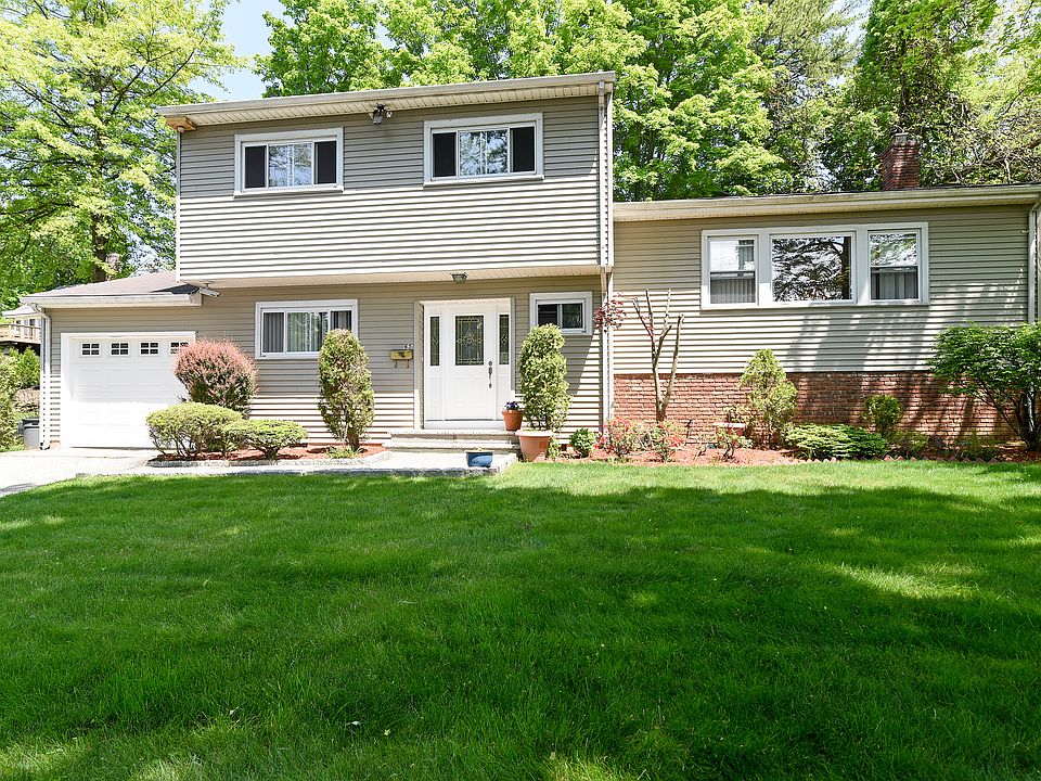 1st image of 65 Weaver St
