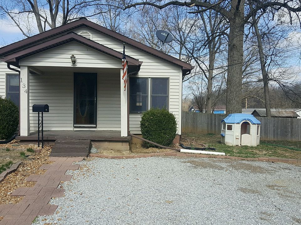 1st image of 132 Holley Ave