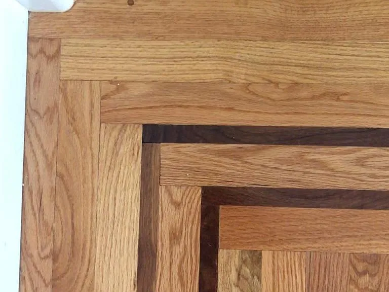 This is a detail of the hard wood flooring.