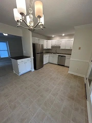 2 bed, 1087 sqft, $1,650 — Photo 3