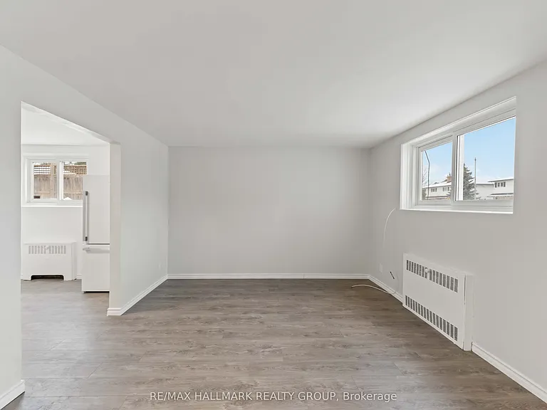 6876 Notre Dame St #B — Photo 11
