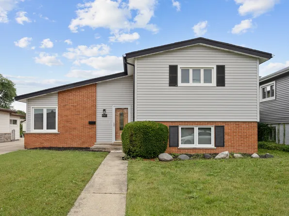 8147 N Chester Ave, Niles, IL 60714
