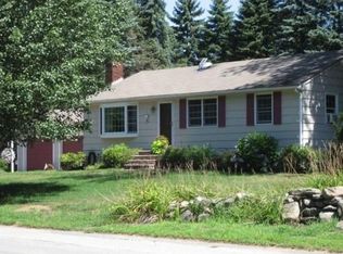 190 School St, Groveland, MA 01834