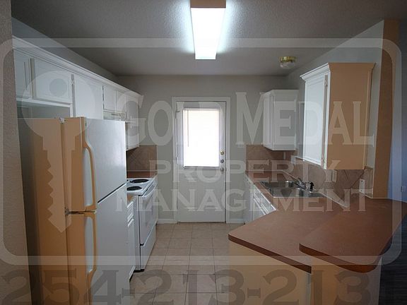 3rd image of 3200 Dannen Ct #B