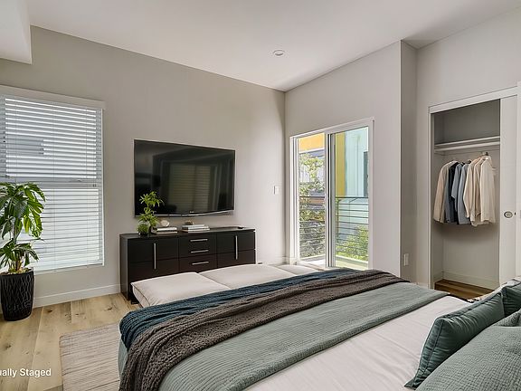 2nd image of 832 N June St #1/2