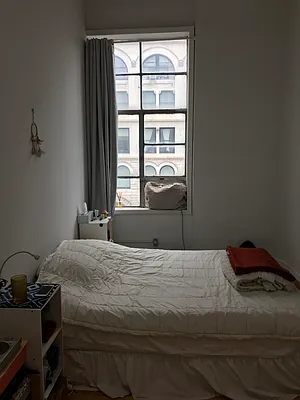 Rented by Triumph Property Group | media 7