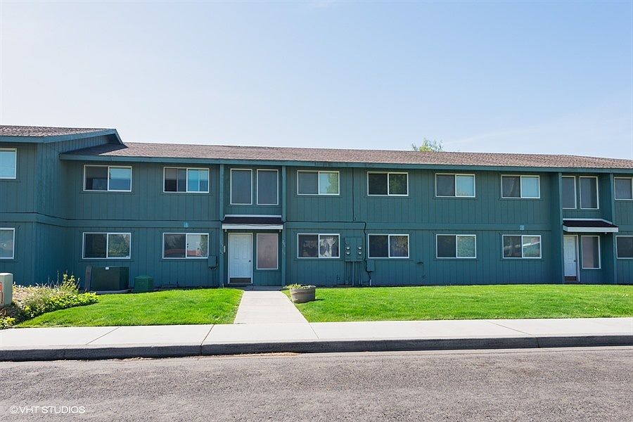 1st image of 3121 W Hood Ave APT A205