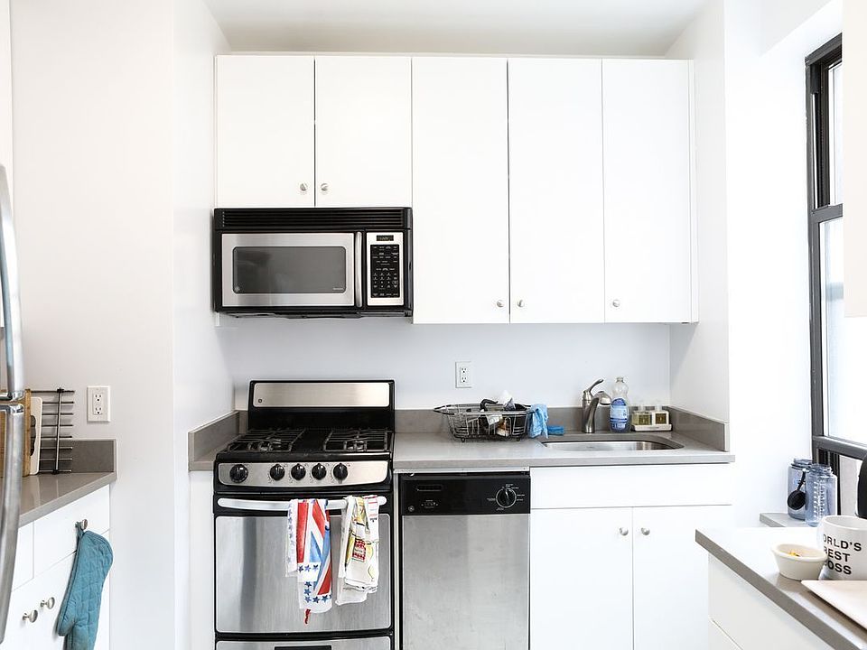 1st image of 312 W 20th St APT 4D