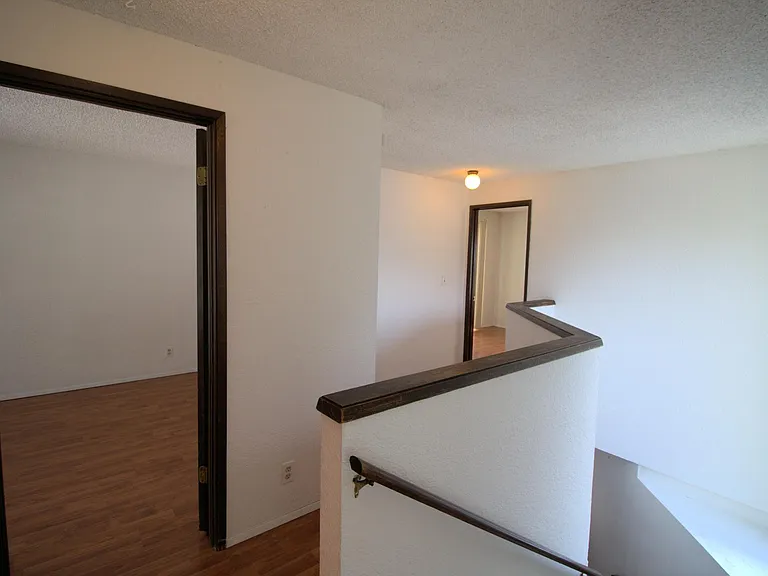 5018 11th Ave NE #A — Photo 16