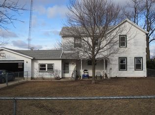 1411 Il Route 26, Dixon, IL 61021