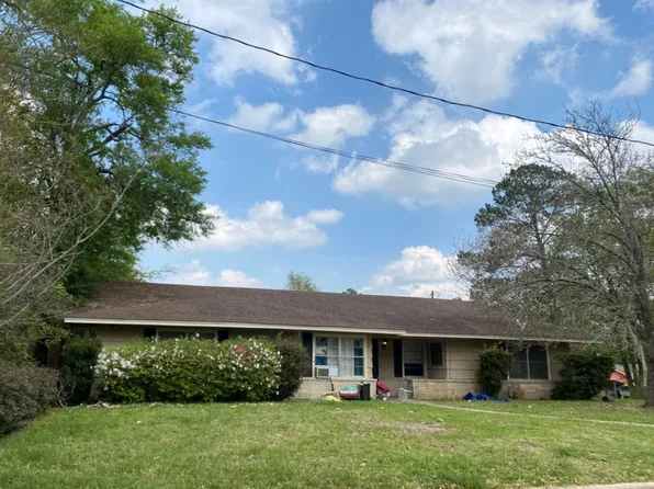 618 W Milam St, Livingston, TX 77351