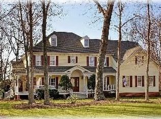 14471 Chepstow Rd, Midlothian, VA 23113