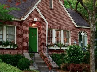 436 Delmont Dr NE, Roswell, GA 30305