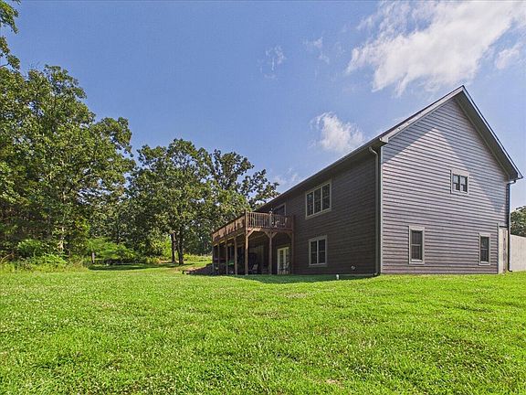 4th image of 513 Primrose Lane