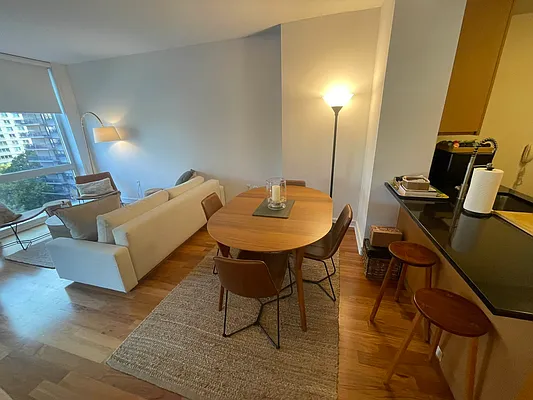 Rented by Casa Blanca Real Estate | media 13