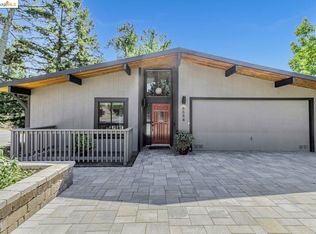 6644 Ascot Dr, Oakland, CA 94611