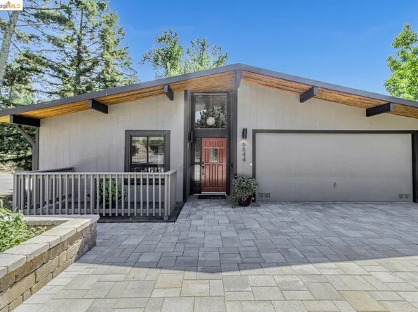 6644 Ascot Dr, Oakland, CA 94611