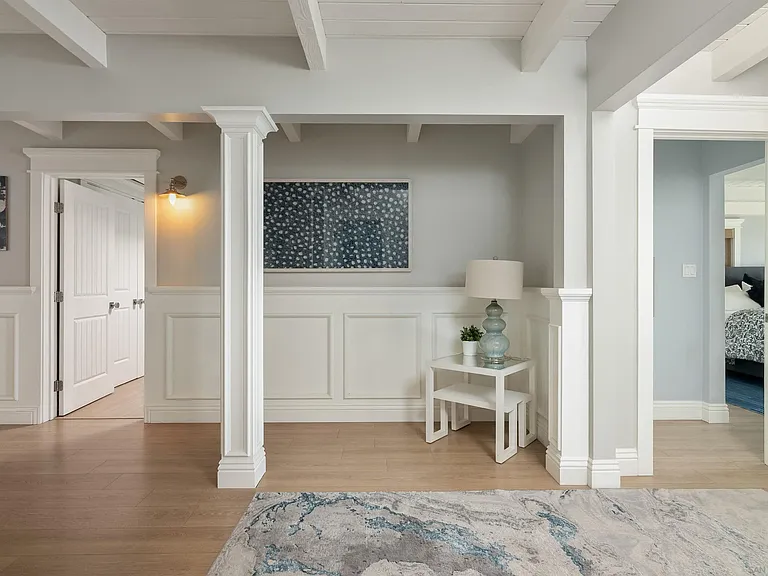 1680 N Neptune Ave — Photo 47
