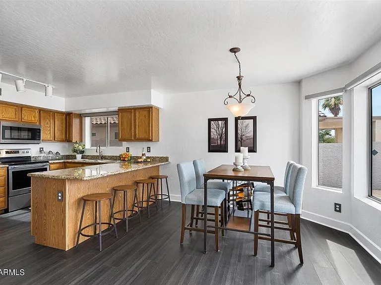 1676 W Stanford Ave — Photo 11