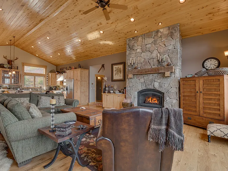 12981 Oberwald Way — Photo 3