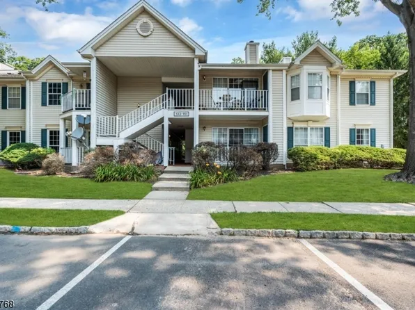 143 Sapphire Ln, Franklin Twp., NJ 08823
