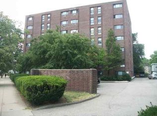 101 Western Ave #SE2, Cambridge, MA 02139