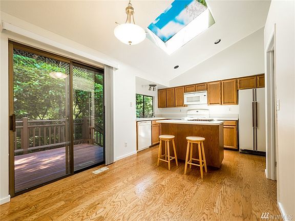 5th image of 2912 150th Ln SE